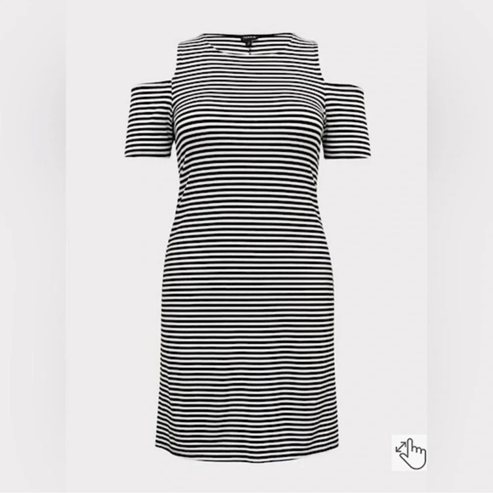 Torrid Striped Cold Shoulder Bodycon Dress Black and White Stripes Size 00/L - Picture 2 of 9